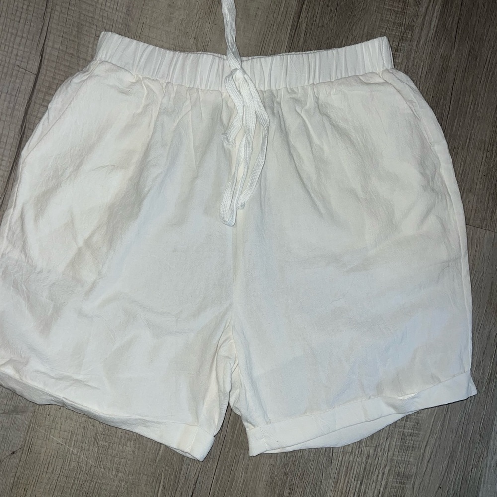 SHEIN White High Waist Women Shorts